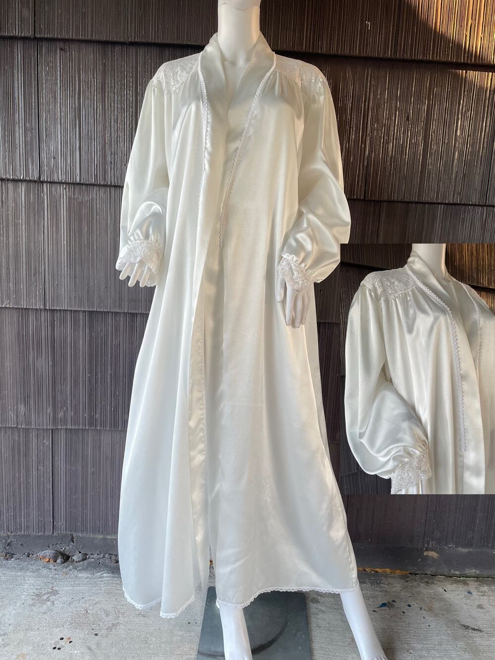 🔥70s ILGWU Christian Dior White Shimmery Soft Satin Maxi Robe Regency Victorian